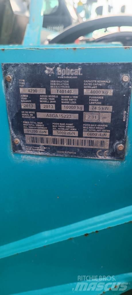Bobcat T 40.140 Teleskopski viličari