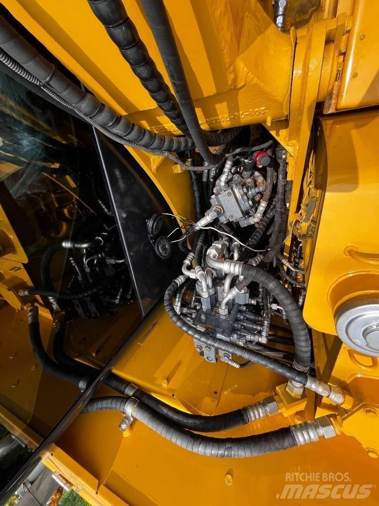 Komatsu PC 70-8 Bageri gusjeničari
