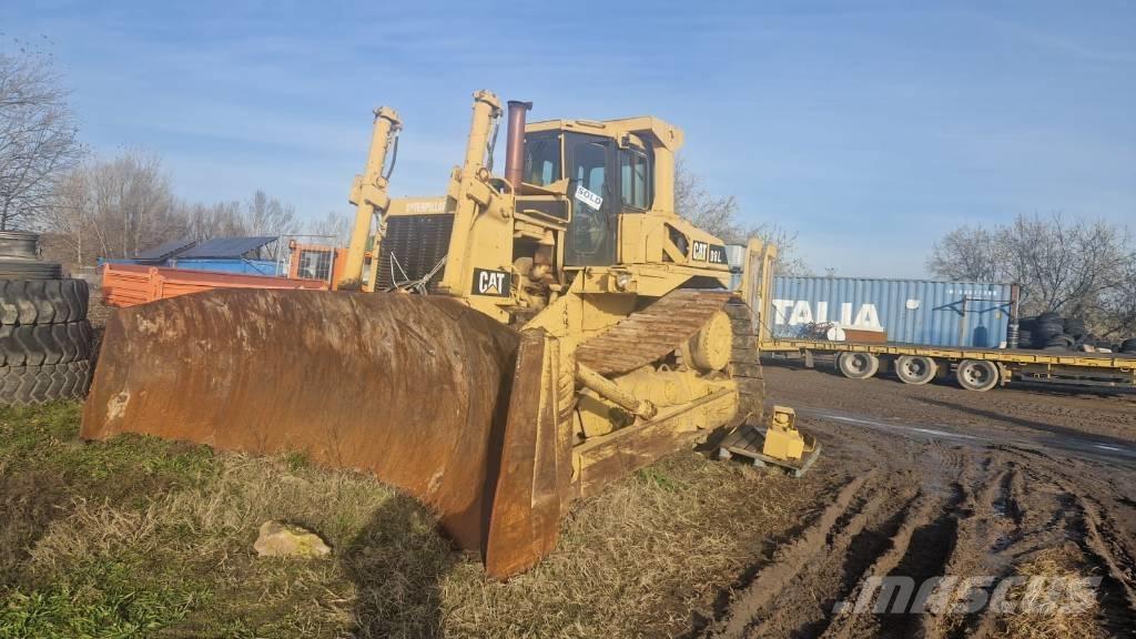 CAT D 8 L Buldožeri gusjeničari