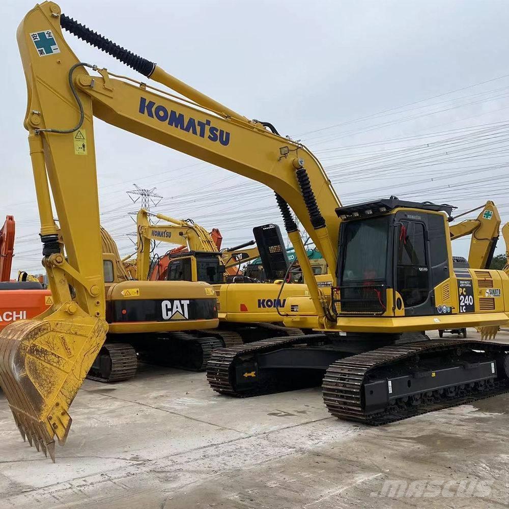 Komatsu PC 240 Bageri gusjeničari