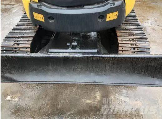 Komatsu PC 55 MR Mini bageri <7t