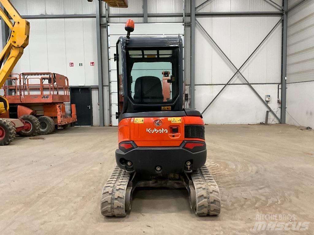 Kubota U 27-4 Mini bageri <7t