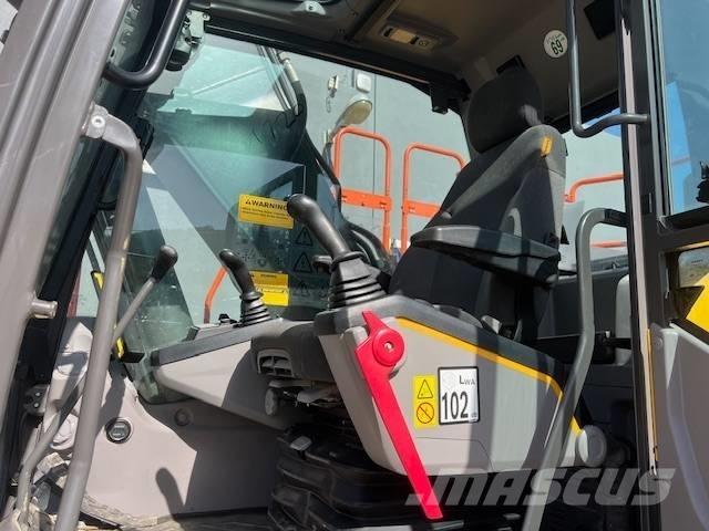 Volvo EC 200 E Bageri gusjeničari