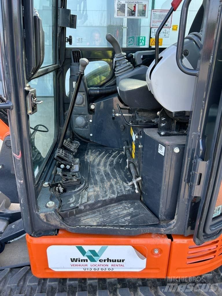 Hitachi ZX 26 U-6 Mini bageri <7t
