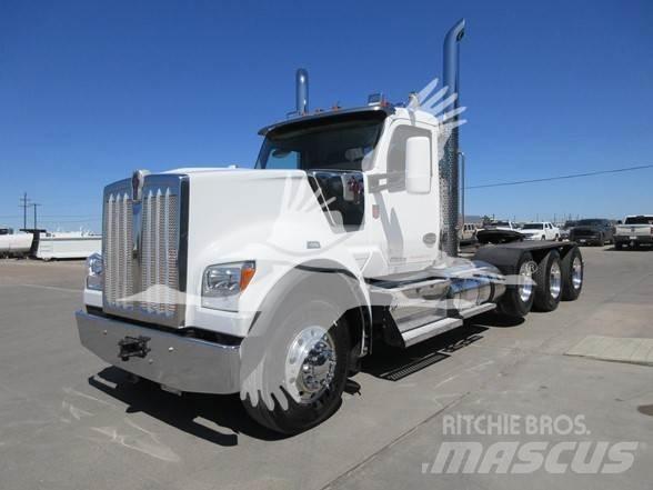 Kenworth W990 Traktorske jedinice