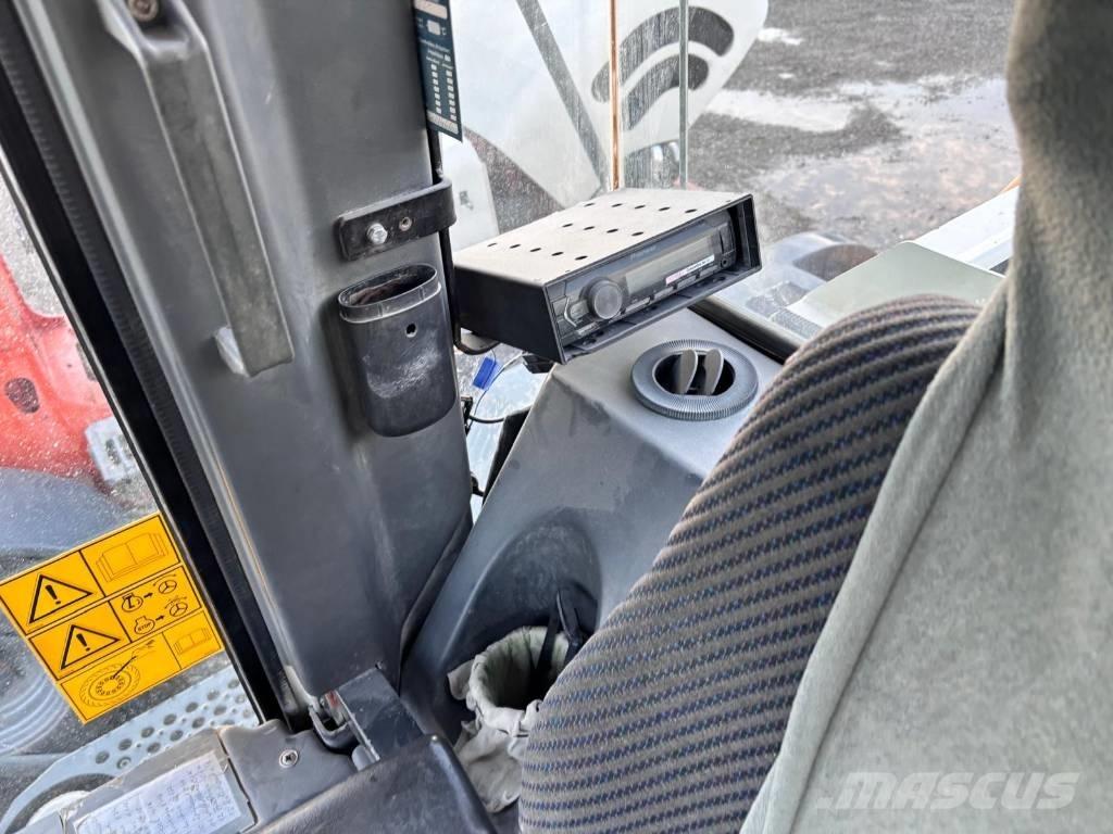 Liebherr L 544 Utovarivači na kotačima