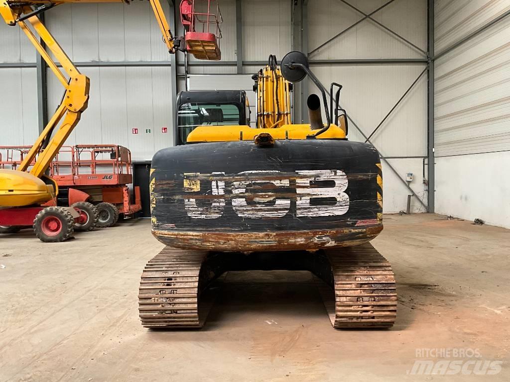 JCB JS 145 LC Bageri gusjeničari