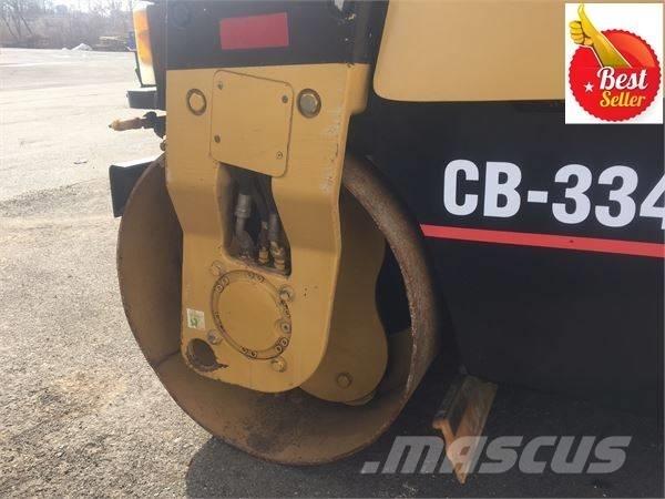 CAT CB 334 D Valjci sa dvojnim bubnjem