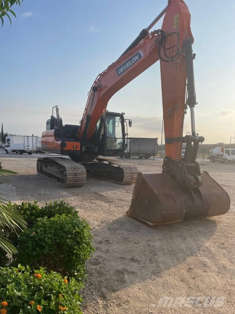 Doosan DX225LC-7 Bageri gusjeničari