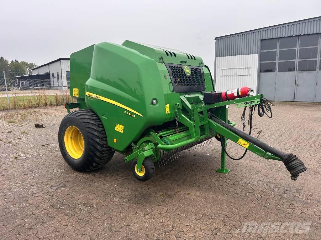 John Deere F 440 Rolo balirke