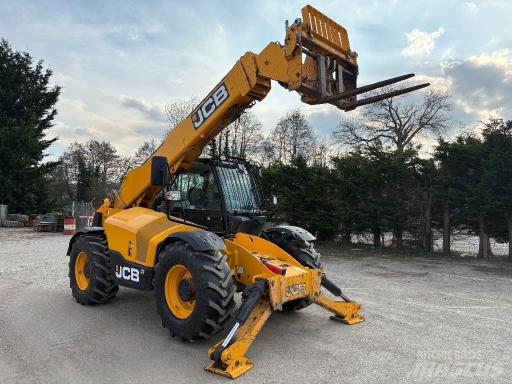 JCB 535-125 Teleskopski viličari