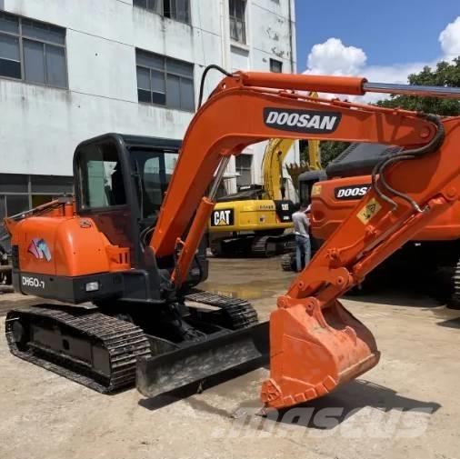 Doosan DH60-7 Mini bageri <7t