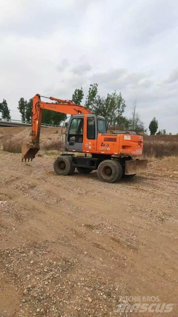 Hitachi ZX130W Bageri na kotačima