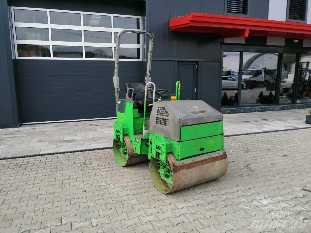 Bomag BW 100 Valjci sa dvojnim bubnjem