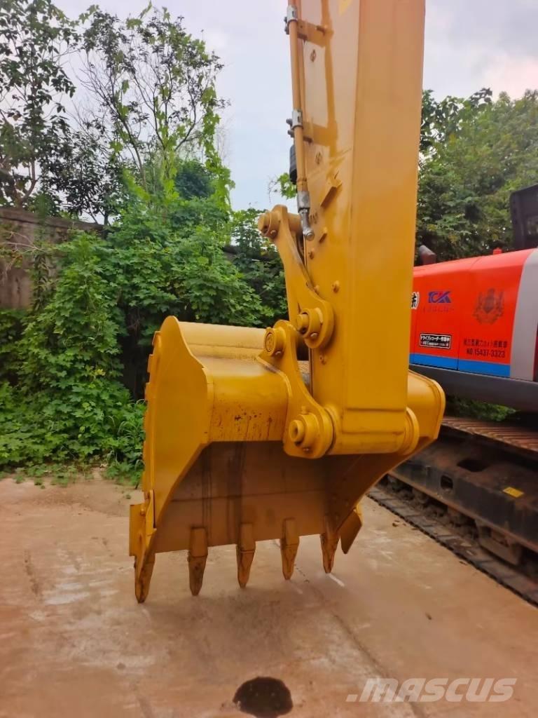 CAT 323 GC Bageri gusjeničari