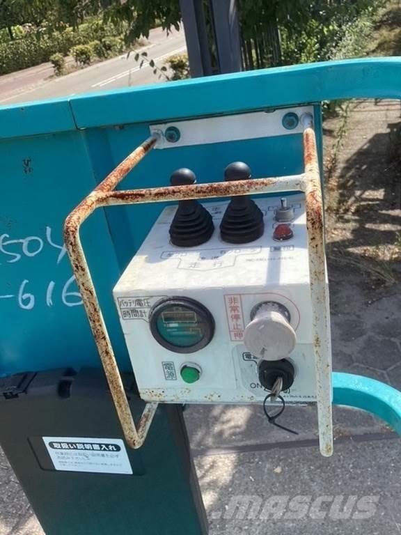 Airman Encl.040 Škaraste platforme