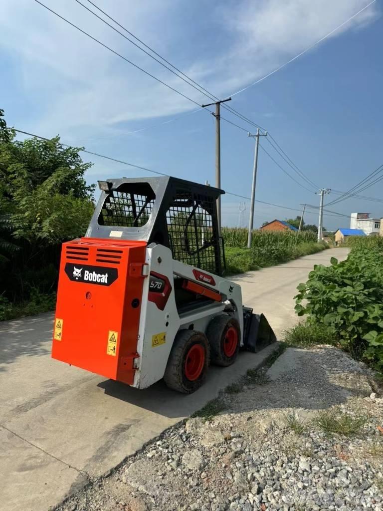 Bobcat S70 Skid steer mini utovarivači