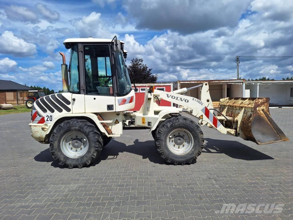 Volvo L 30 B Utovarivači na kotačima
