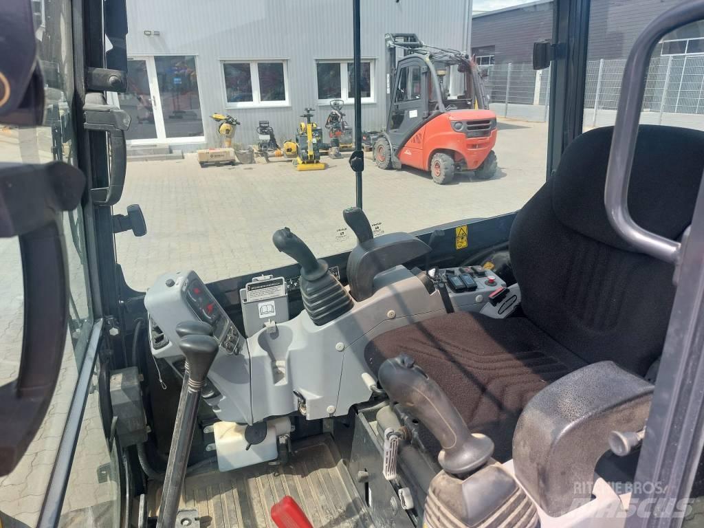 Kubota KX 030-4 Mini bageri <7t