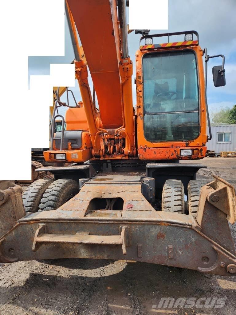 Doosan DX 210WA Bageri na kotačima