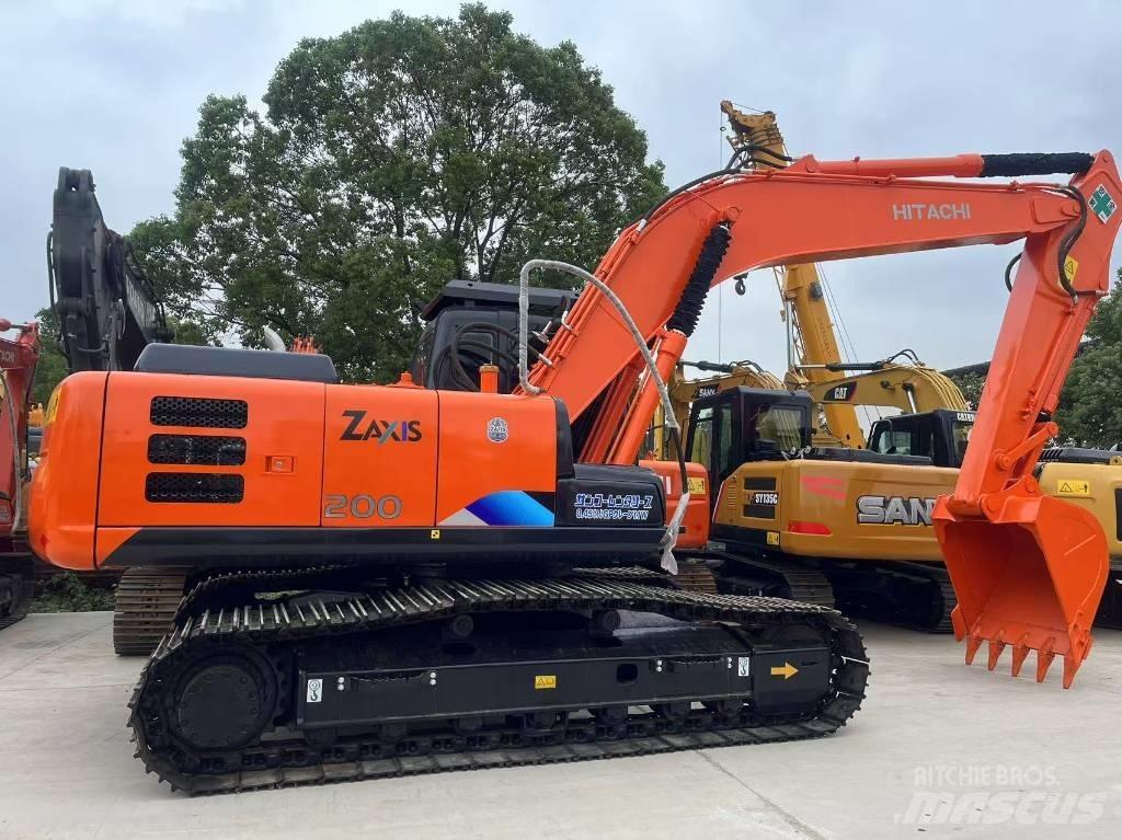 Hitachi zx200 Bageri gusjeničari