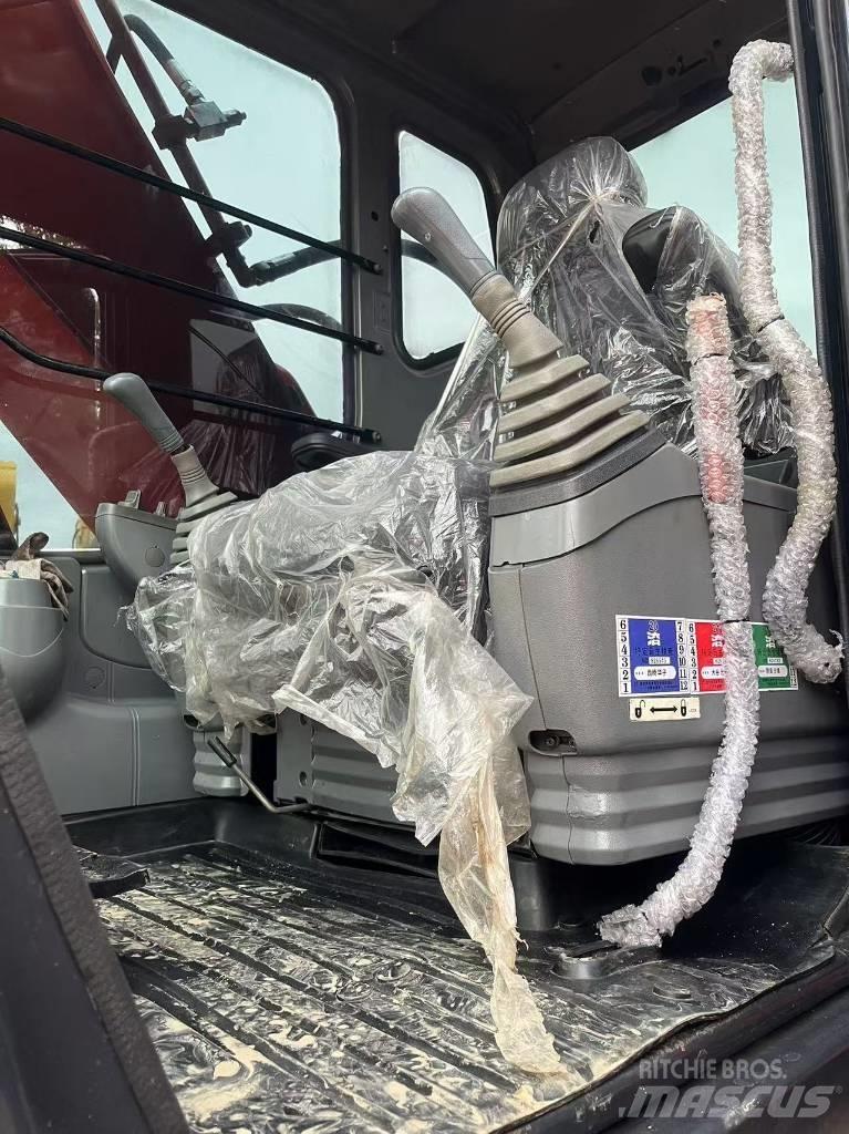 Hitachi zx200 Bageri gusjeničari