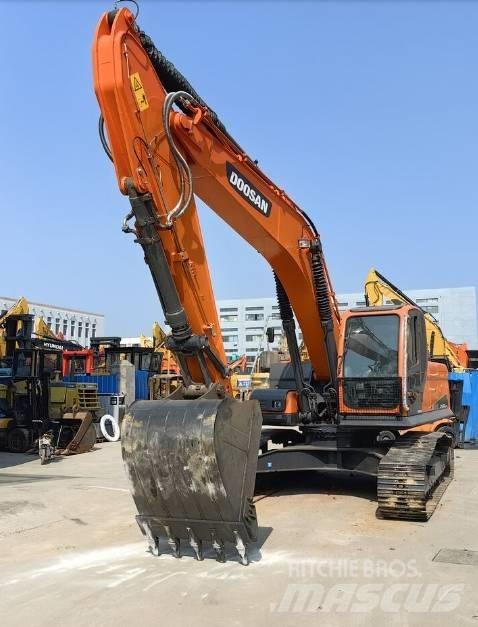 Doosan DX300 Bageri gusjeničari