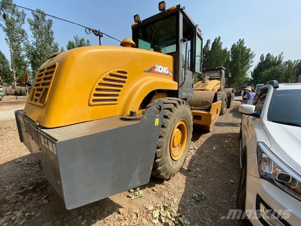 XCMG XSM 220 Valjci sa jednim bubnjem