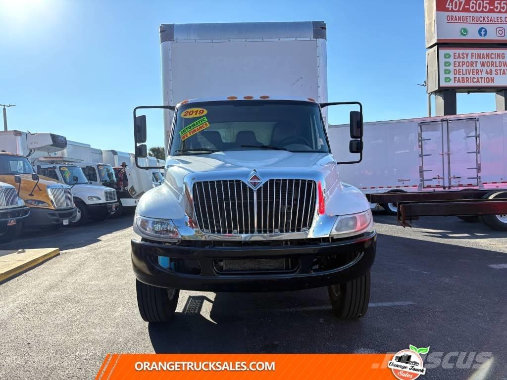 International 4300 Sanduk kamioni