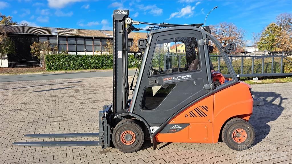 Linde H25T-02 Plinski viličari
