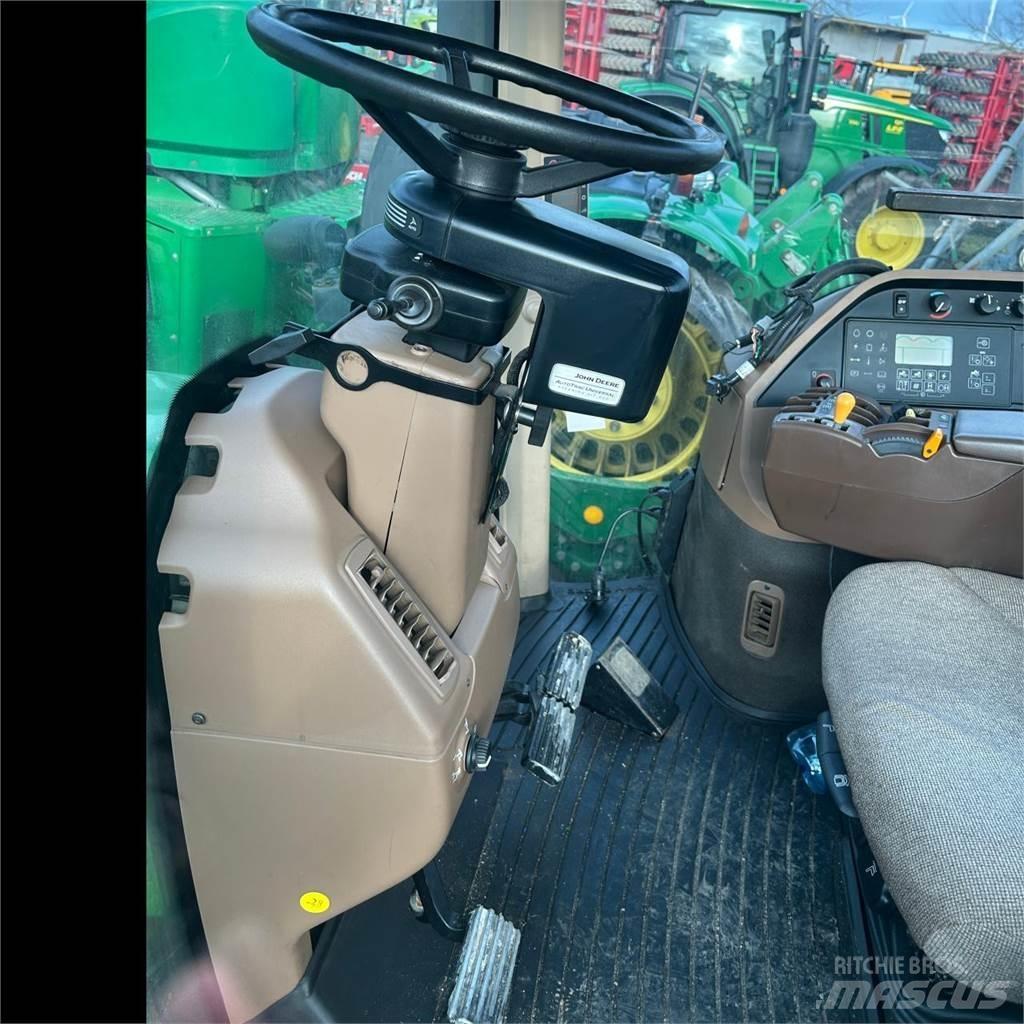 John Deere 8420 Traktori