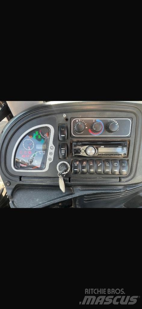 JCB 3CX Utovarni rovokopači