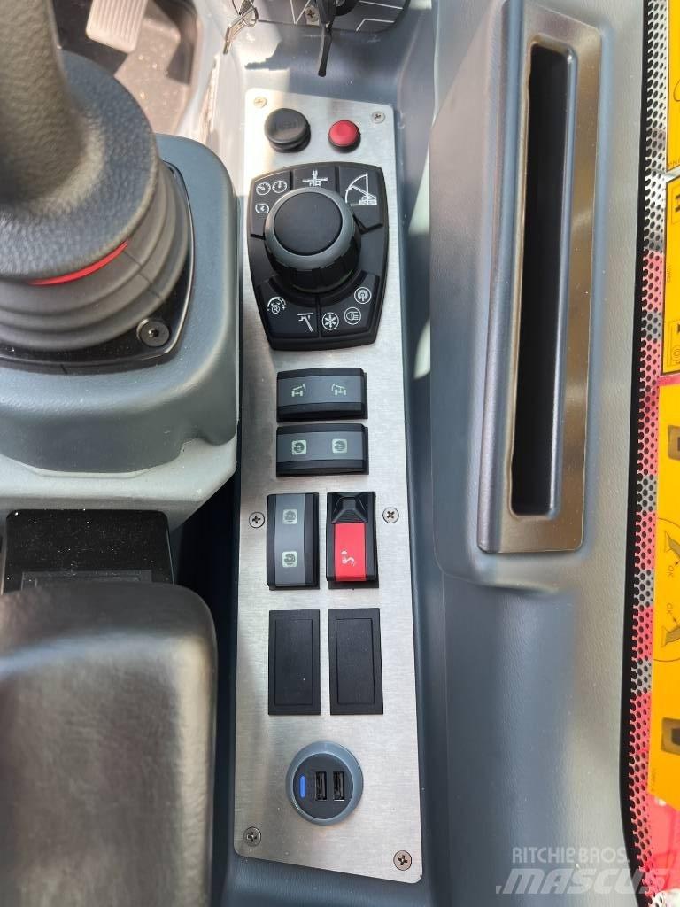 Magni RTH 7.26 Teleskopski viličari