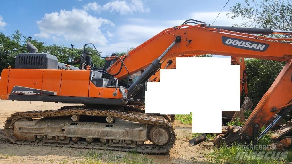 Doosan DX 300 LCA Bageri gusjeničari