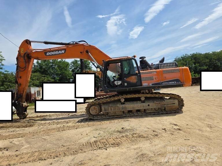 Doosan DX 300 LCA Bageri gusjeničari