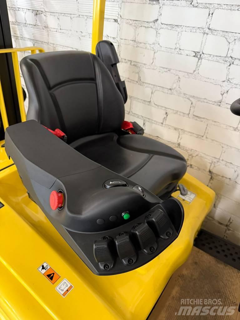 Hyster J1.6XN Električni viličari