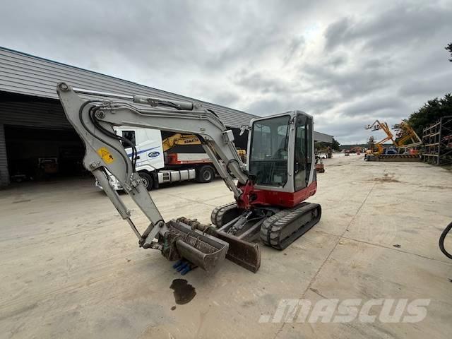 Takeuchi TB 235 Mini bageri <7t
