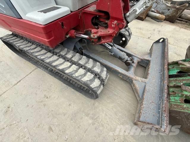 Takeuchi TB 235 Mini bageri <7t