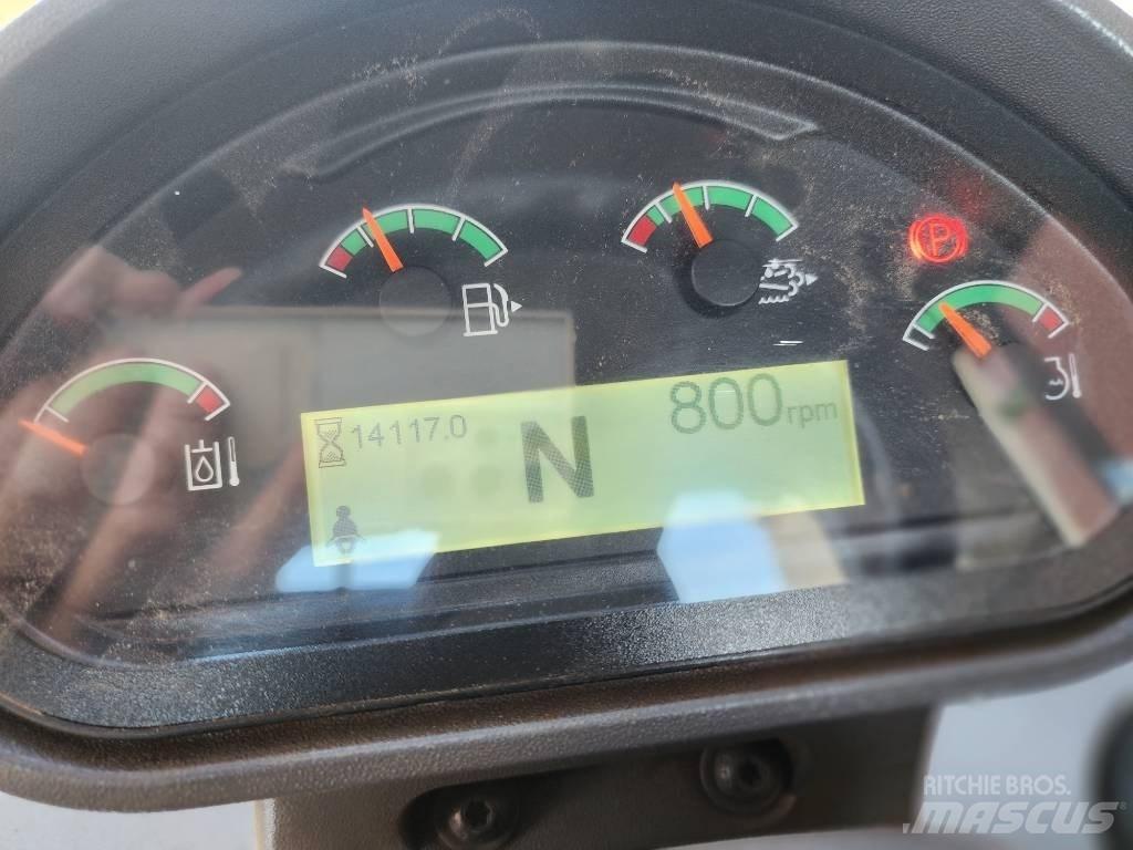CAT 938M Utovarivači na kotačima