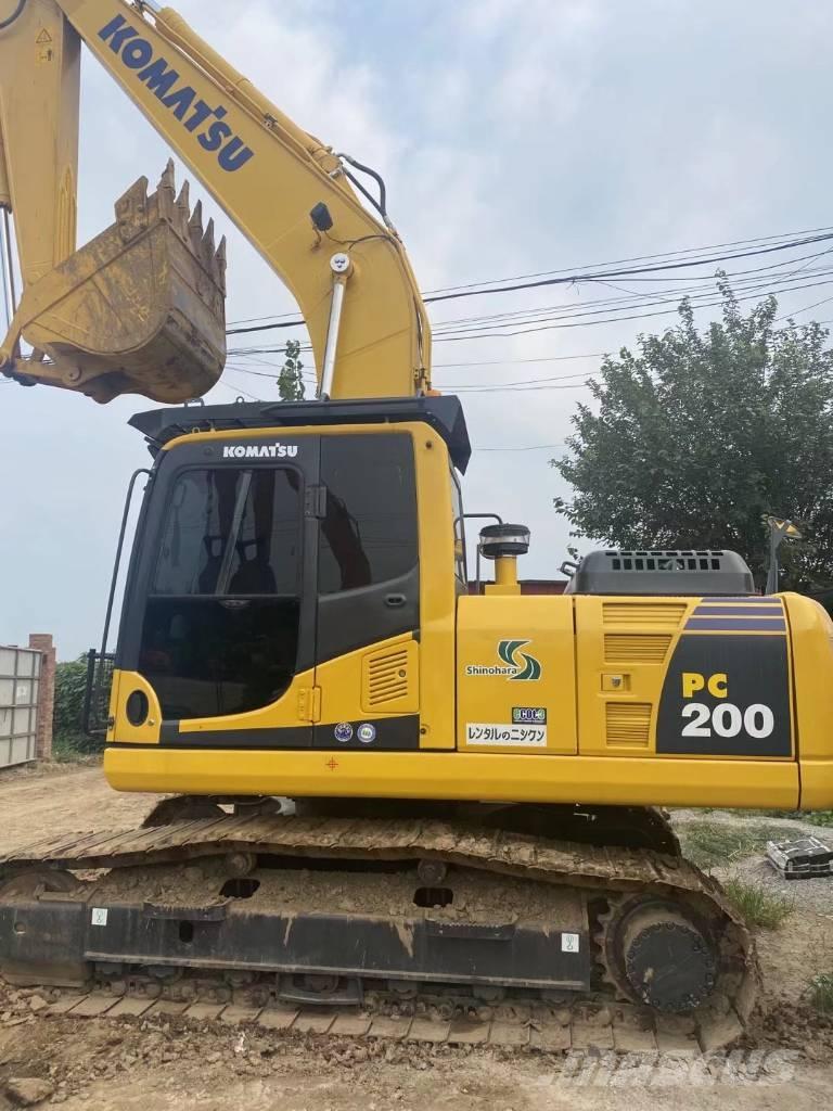 Komatsu pc200-8 Bageri gusjeničari
