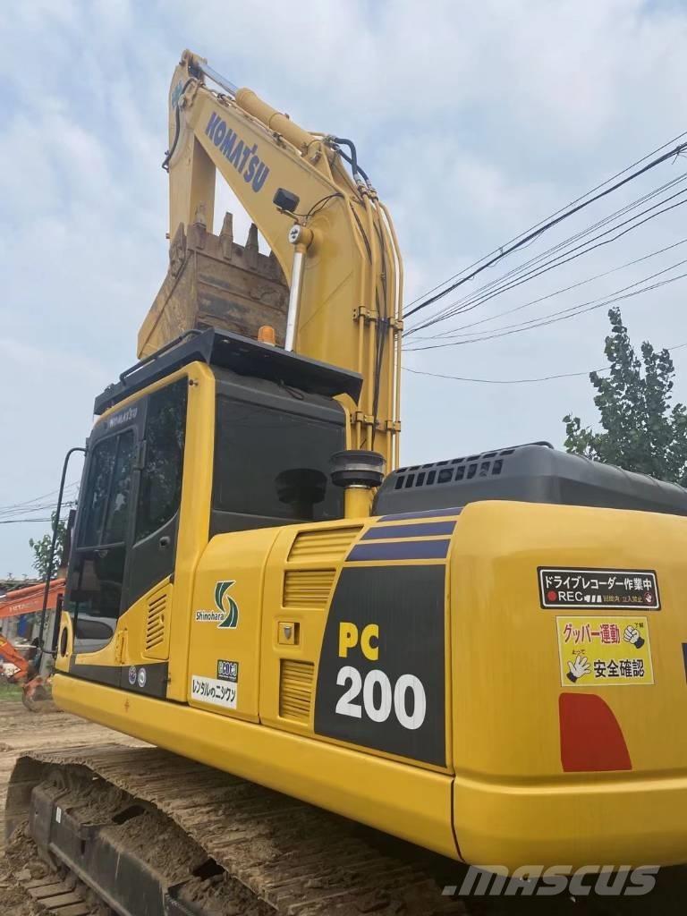 Komatsu pc200-8 Bageri gusjeničari