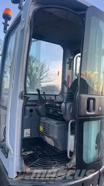 New Holland E 50 Mini bageri <7t