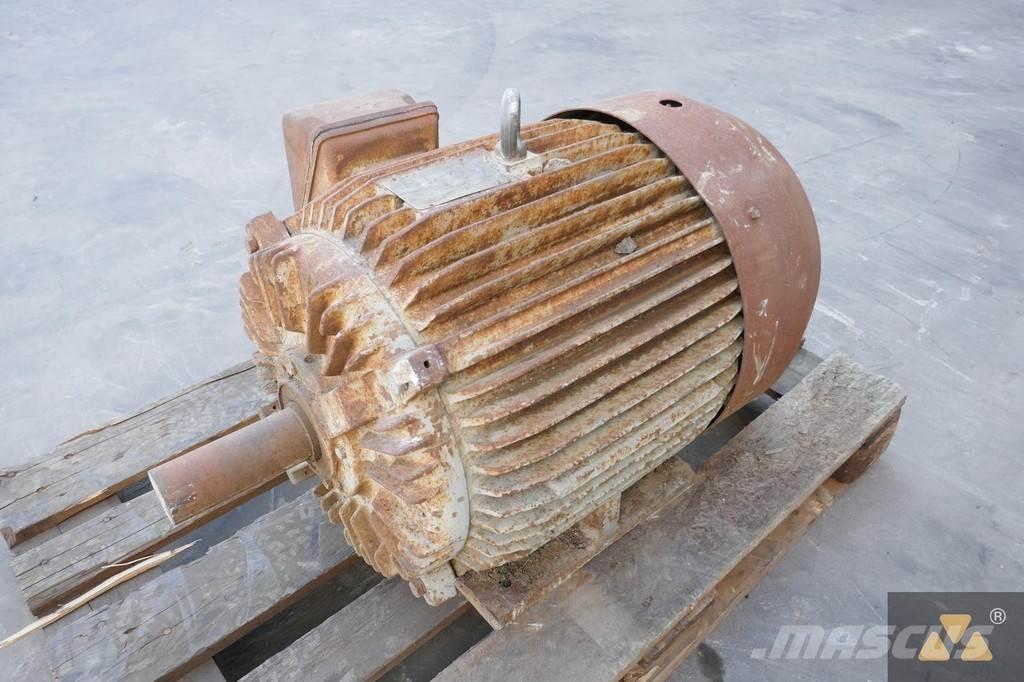  Toshiba 30KW Motori
