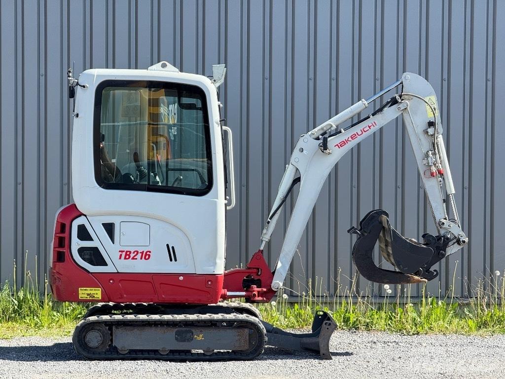 Takeuchi TB 216 Mini bageri <7t