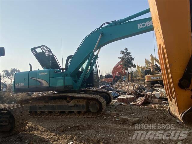 Kobelco SK200-8 Bageri gusjeničari