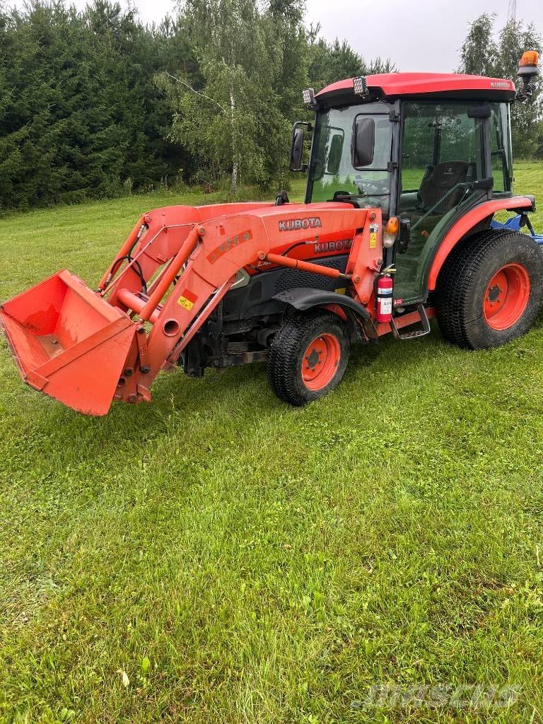 Kubota L 4240 Kompaktni (mali) traktori
