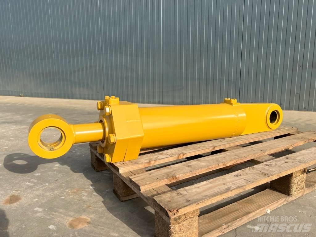 CAT D8 Cylinder Ostale komponente