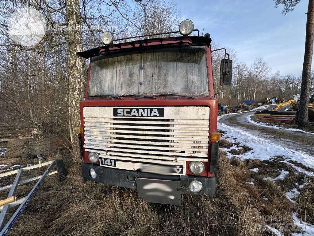 Scania T 141 Kamioni za prijevoz šumskih strojeva