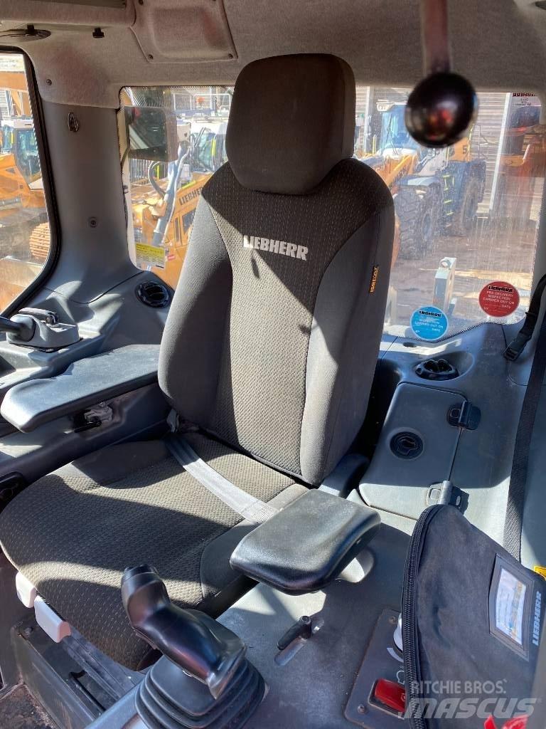 Liebherr PR 756 Buldožeri gusjeničari