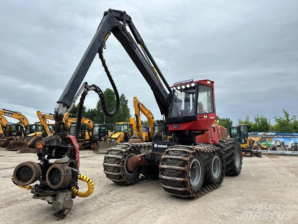 Valmet 911.4 Harversteri